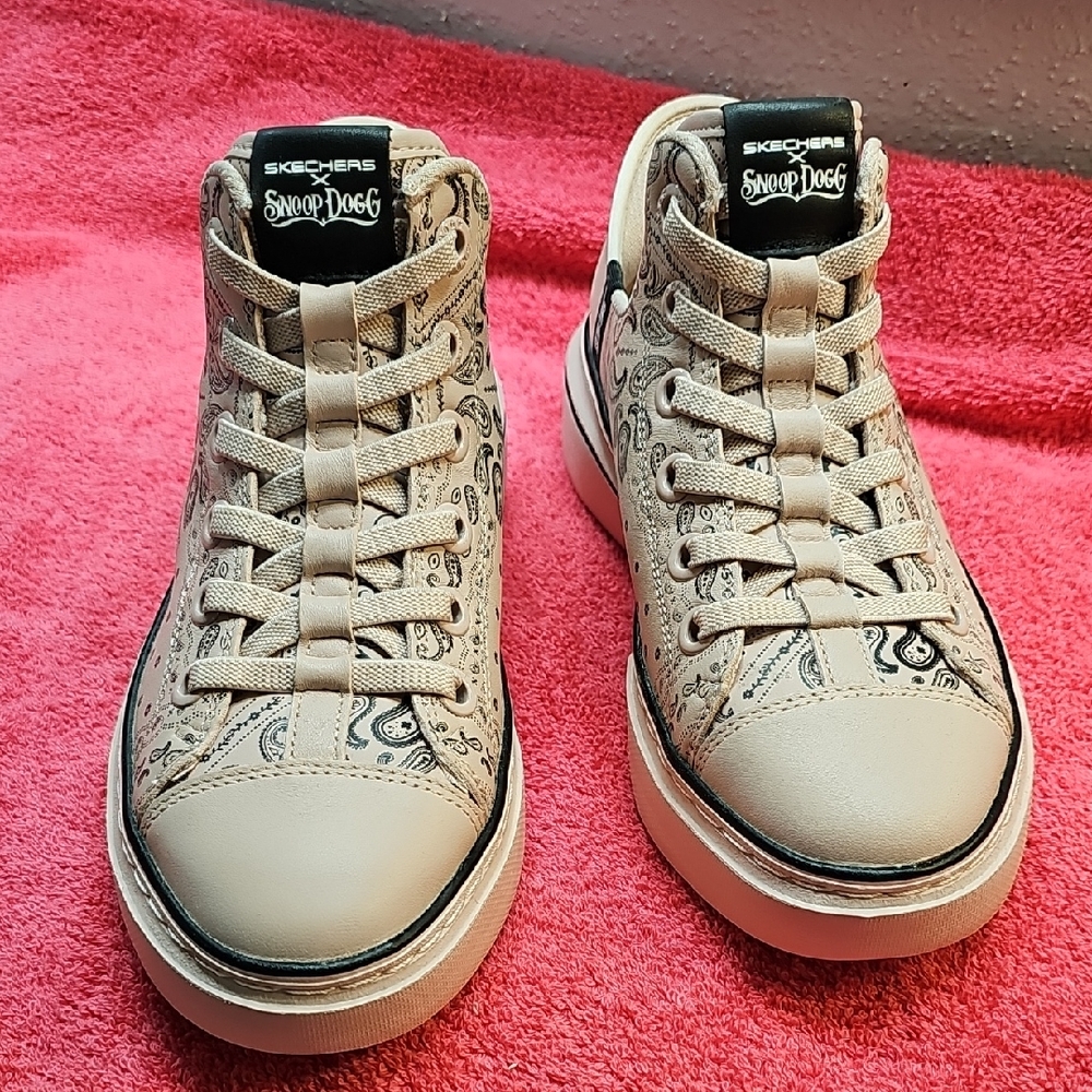 Skechers Kids Patterned High-Top Sneakers - Cream and Black